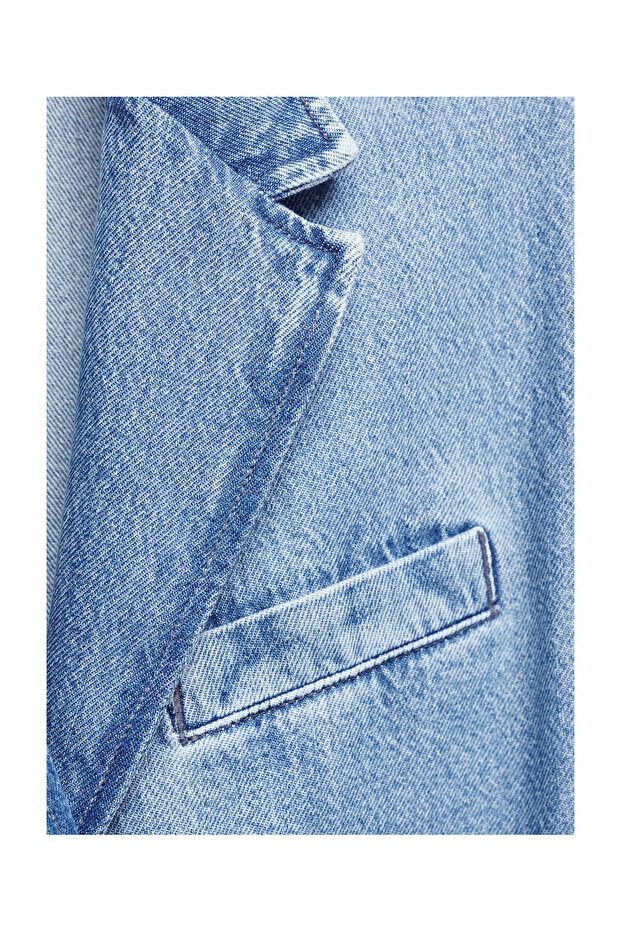 Denim jacket with buttons - 6