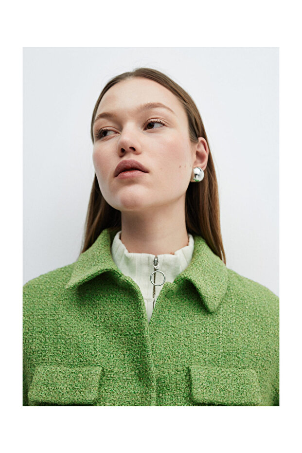 Cropped tweed jacket with pockets - 3