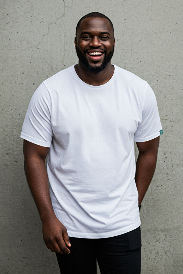 Beyaz Büyük Beden Oversize/Geniş Kesim %100 Pamuklu Etiketli T-Shirt TMNSS25BF00036 - 1