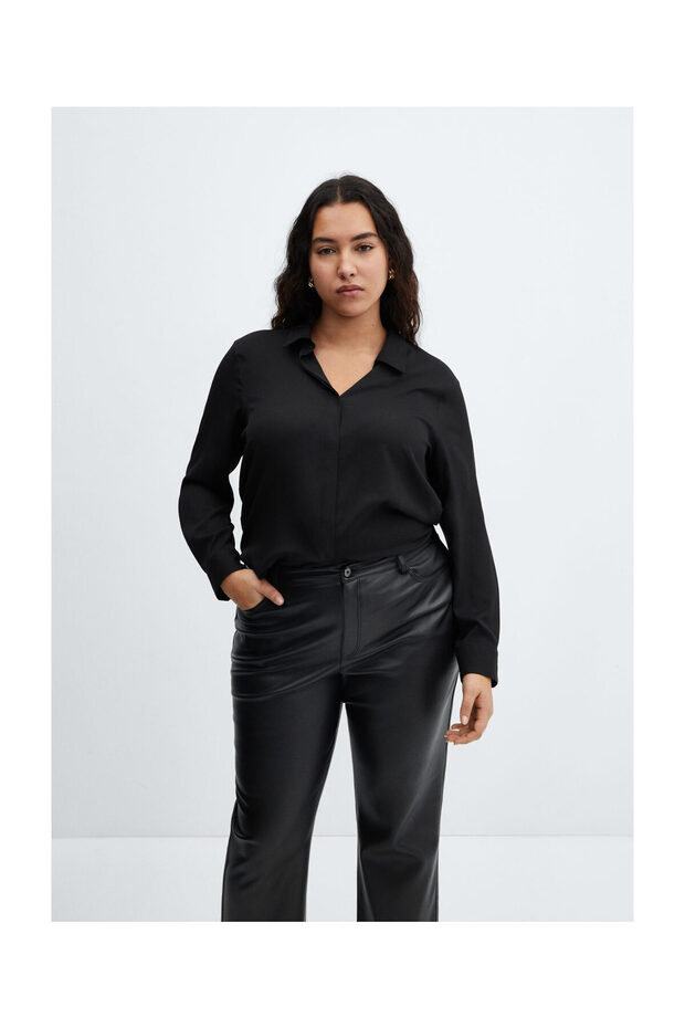 Leather-effect straight trousers - 8