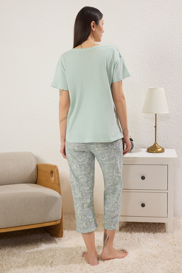 Yeşil %100 Pamuklu Çiçekli Kapri Örme Pijama Takımı THMSS24PT00210 - 4