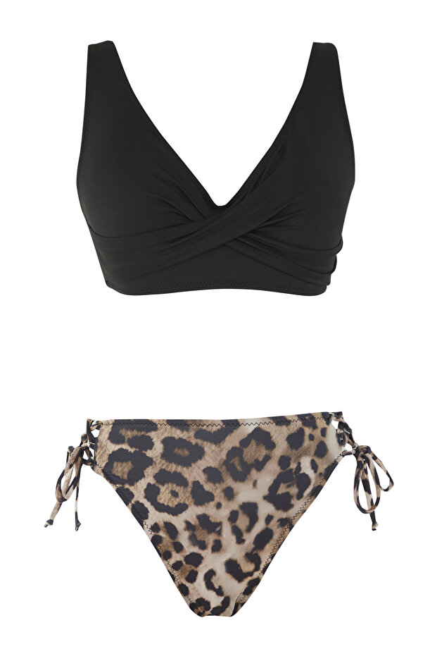 Leopar Desenli Biyeli Bralette Kaplı Regular Yüksek Bel Bikini Takımı TBESS25BT00177 - 5