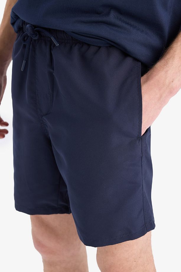 Regular Fit Kısa Boy Cepli File Astarlı Beli Bağcıklı Düz Hafif Kumaş Deniz Şortu E5133axns - 4
