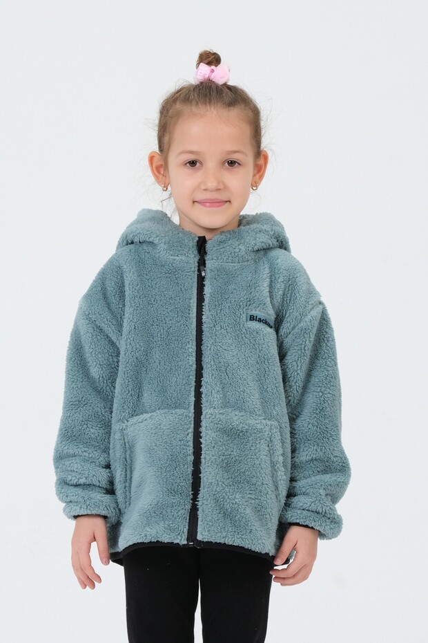 Embroidery Detailed Plush Hooded Cargo Pocket Top
