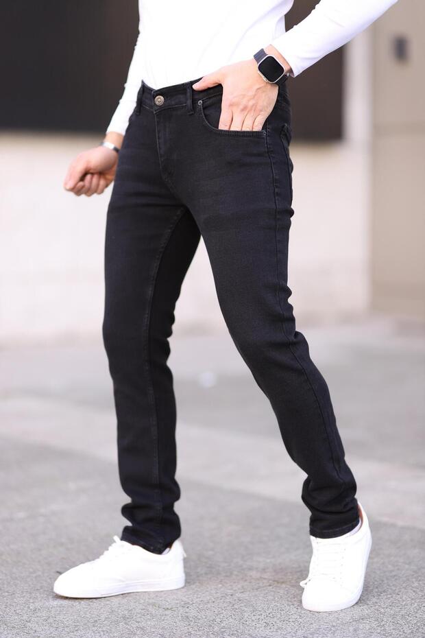Men's Regular Fit Pipe Leg Zippered Lycra Jeans Black Washed
