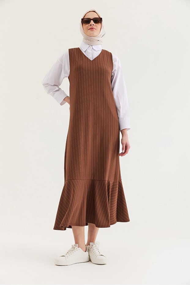 Striped Zero Sleeve Waist Belted Dress Brown