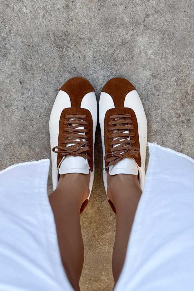 Leroy Białe matowe brązowe zamszowe płaskie podeszwy damskie trampki sznurowane - 8