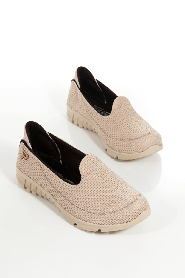Women's Mesh Breathable Lightweight and Comfortable Slip-On Laceless Casual Ballet Sneakers