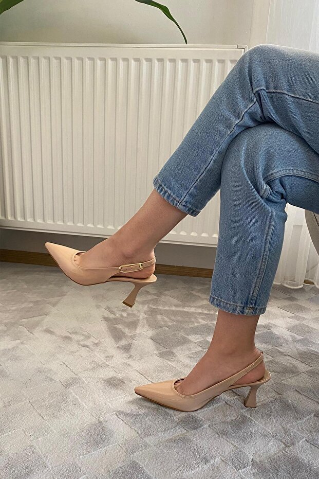 Women's Motto Nud Patent Leather Pointed Toe Open Back 8 cm Heeled Shoes