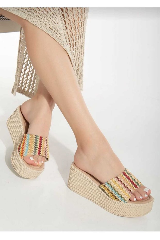 Women's New Classic Slippers for Daily Wear, Comfortable and Stylish Look 08754