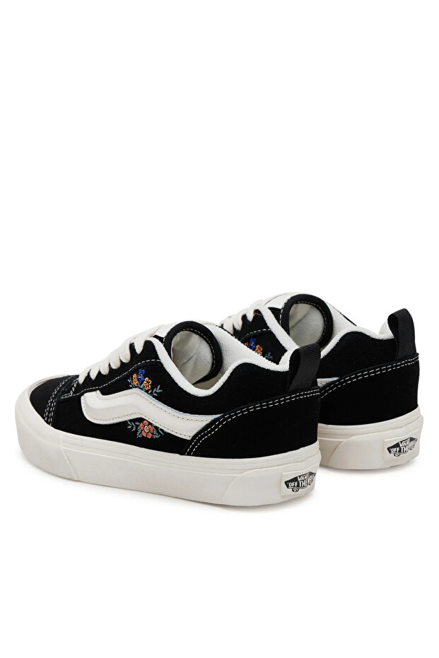 Tenisenes Knu Skool - 3