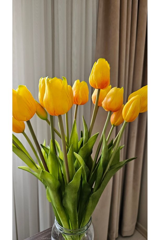 Yapay Çiçek Islak Lale Demet Islak Dokulu Kaliteli Sarı 45 Cm. 7 Dallı. (4 ÇİÇEK 3 TOMURCUK) - 1