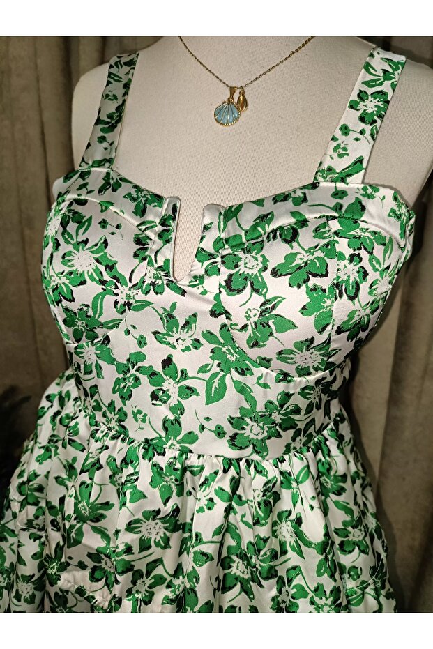 ÇİÇEKLİ ELBİSE - 2