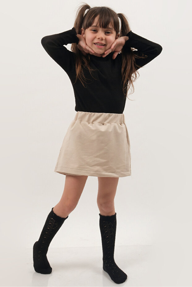 Girl's Two-Thread Beige Shorts Skirt-School Skirt