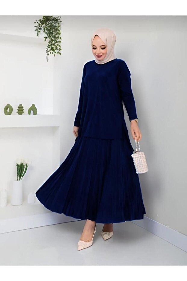 Women's Sandy Fabric Full Lycra Skirt Pleated Bottom Top Set