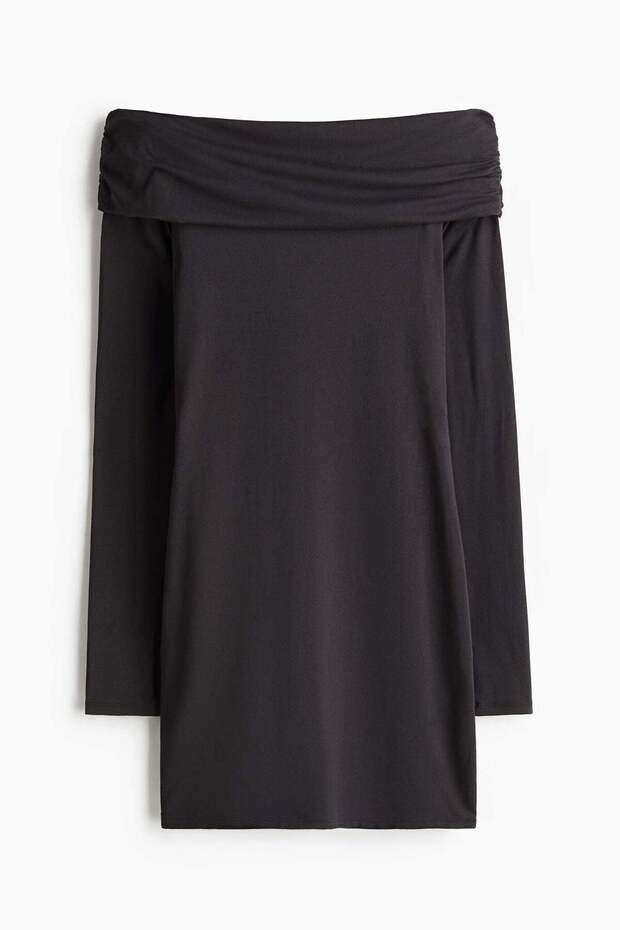Off-the-shoulder bodycon dress
