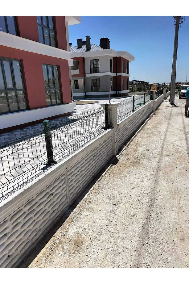 Panel Çit Takım ( 150 Cm Yükseklik  40 mt Uzunluk  ) + ( 150 x 100 Kapı -) - 4