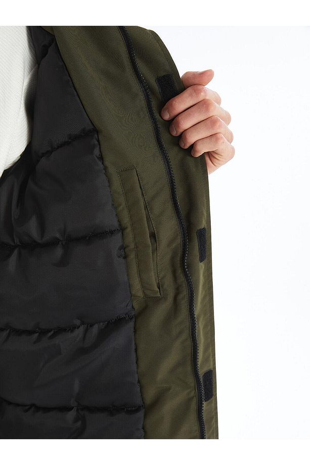 LCW Casual Standart Kalıp Kapüşonlu Erkek Parka - 5