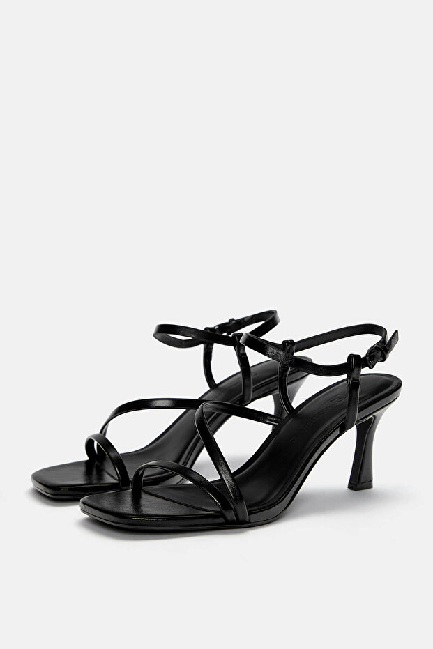 Bantlı topuklu sandalet - 6