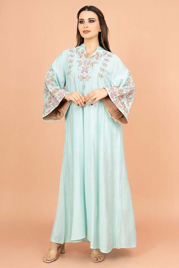 Crystal-Embellished Embroidered Jalabiya