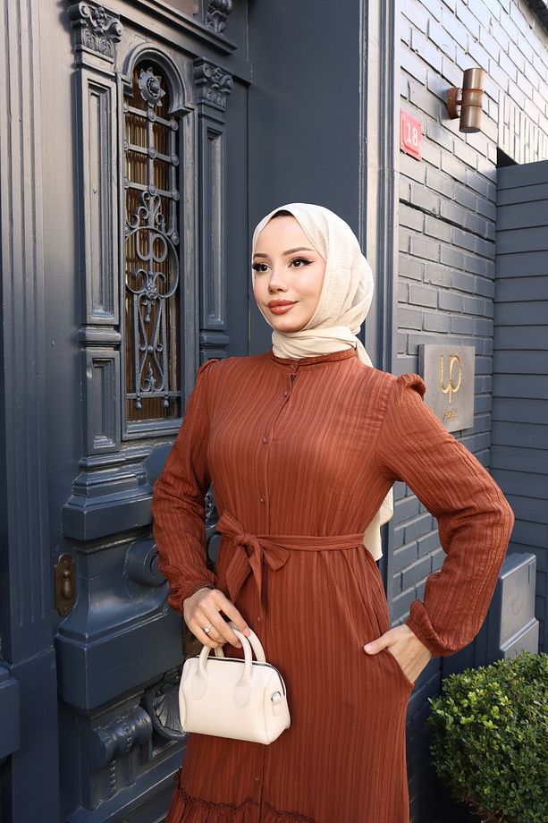 KADIN Kahve Boydan Düğmeli Eteği Piliseli Kuşaklı Lara Keten Uzun Tesettür Elbise - 2