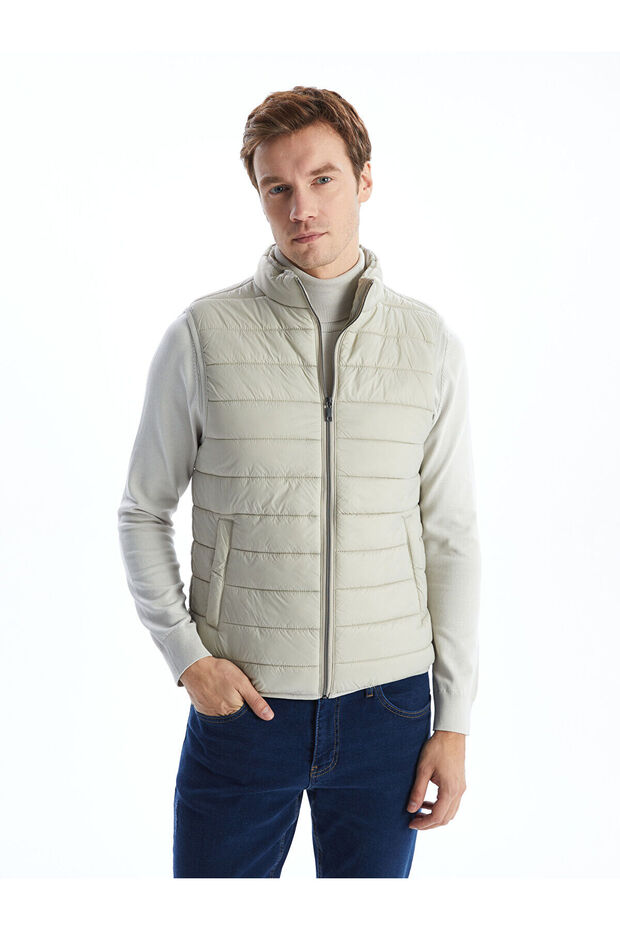 Standard Mold Stand Collar Men's Puffer Vest