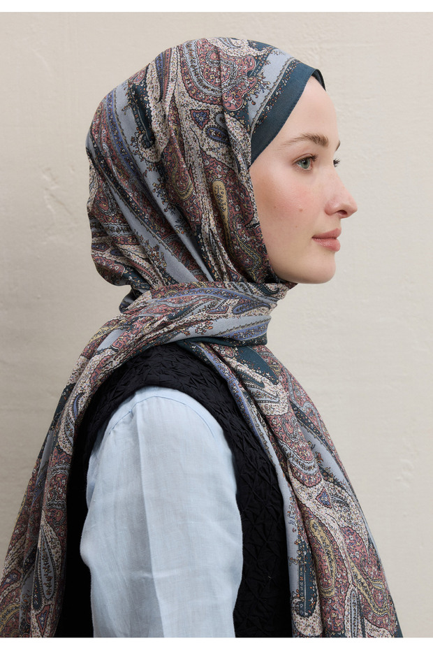 شال أزرق بنمط بيزلي الأنيق - 3