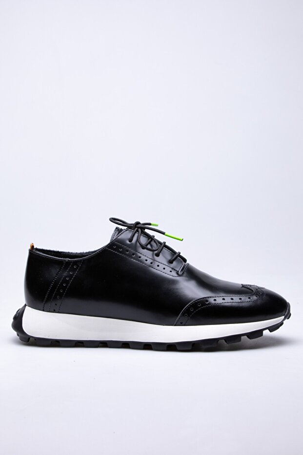 BLACK BROGUE - 1