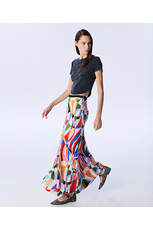 تنورة واسعة منقوشة - 2