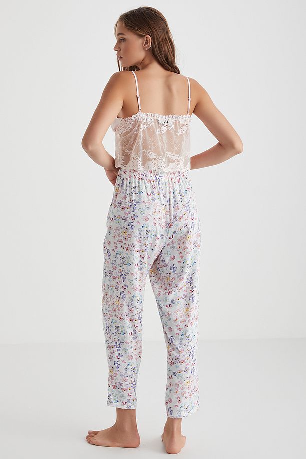 Çiçek desenli üçlü pijama takımı - 8