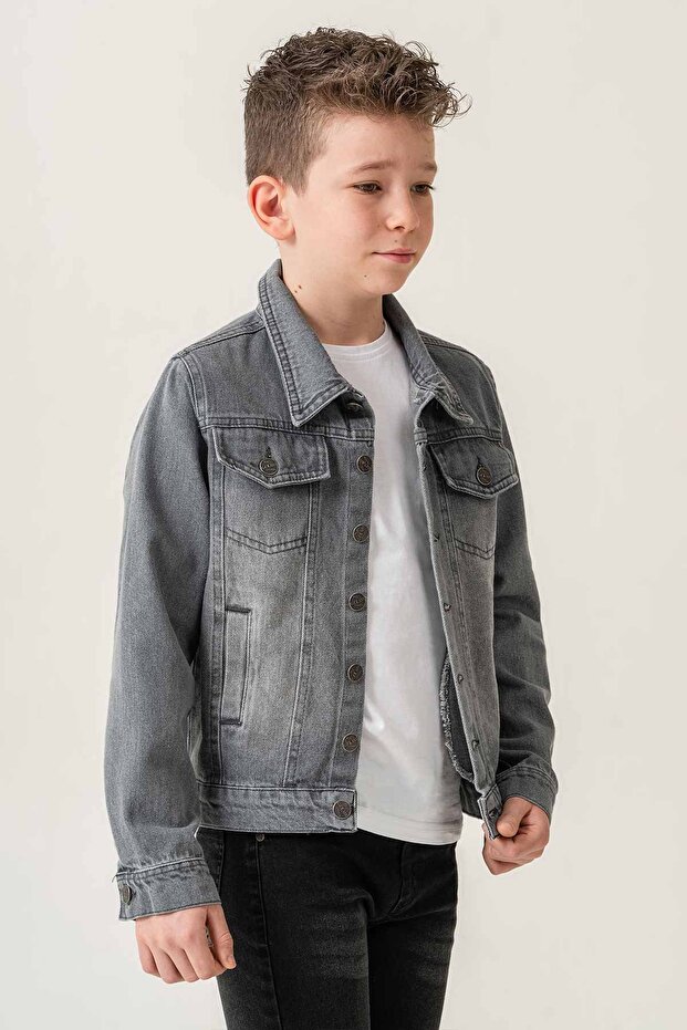 سترة للأولاد من الدنيم بأزرار وجيب مزدوج - 4