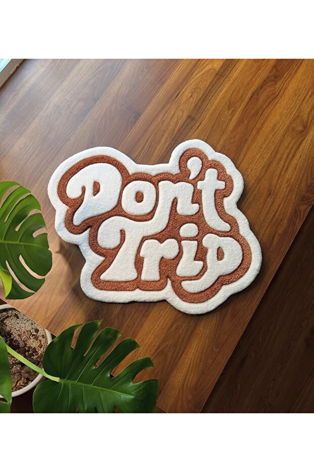 El Yapımı “donttrip” Tufting Halı - 1