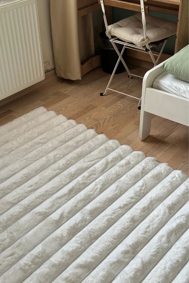 Linio 8051 Beyaz Peluş Post, Kaymaz Taban, Yıkanabilir - 5