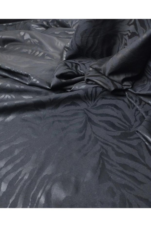 Black Colored Foiled Flexible Jersey Width: 150 cm