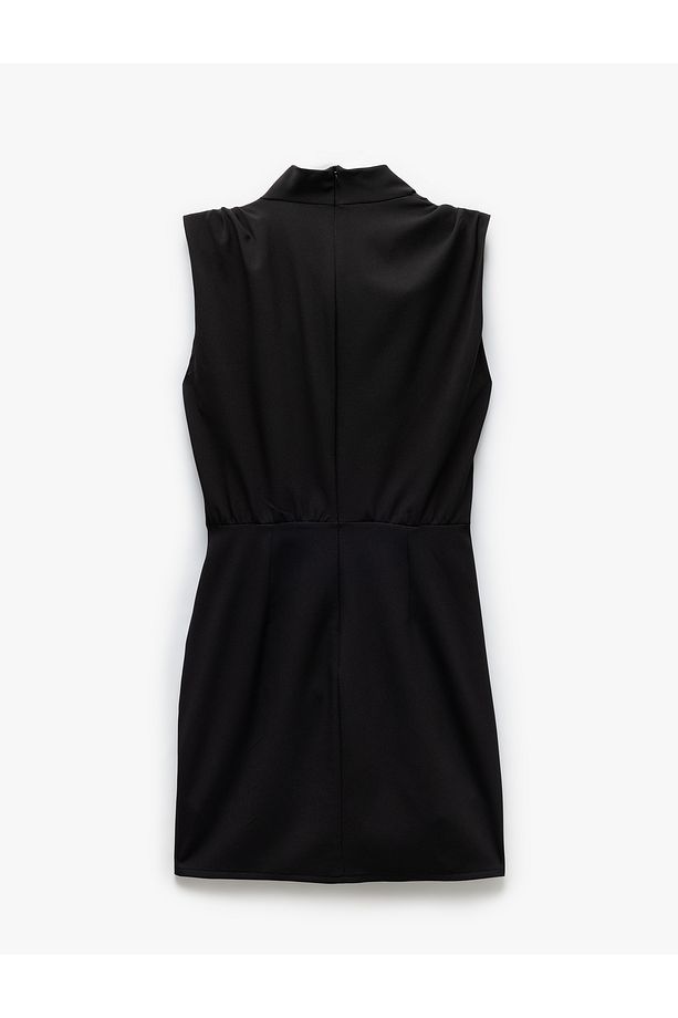 Drape Detaylı Kolsuz Degaje Yaka Kruvaze Mini Elbise - 4