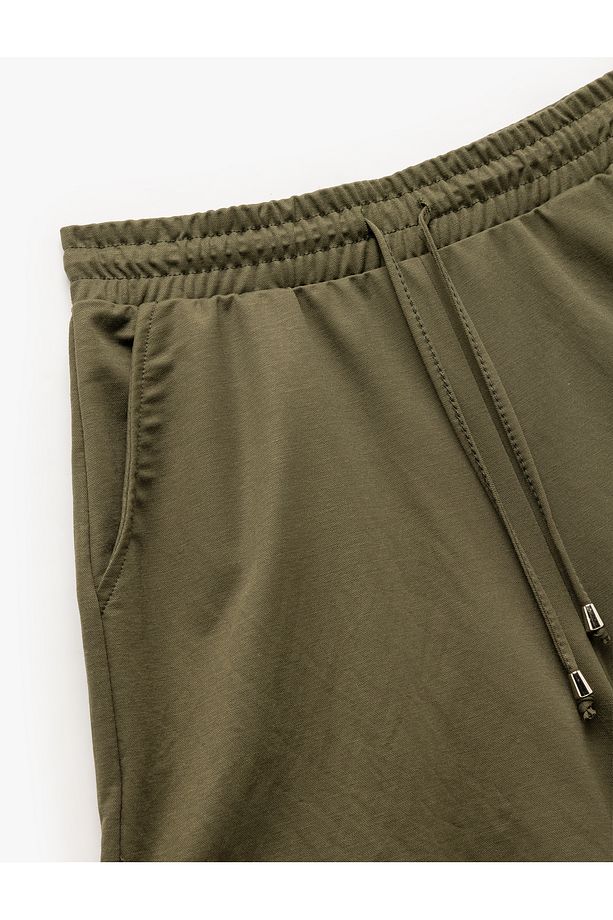 Regular Fit Cepli Beli Bağcıklı Normal Paça Mini Şort - 5