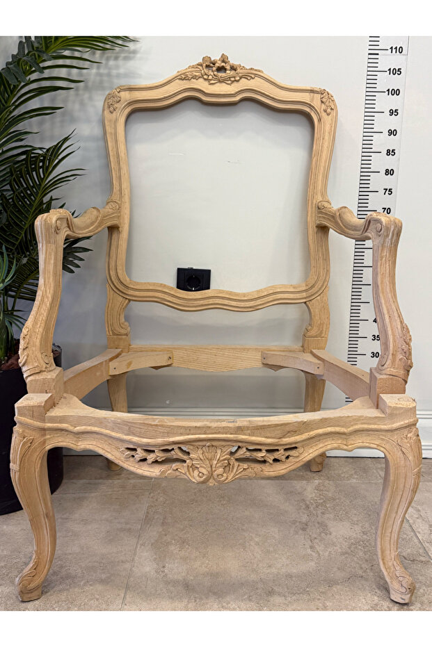 KLASİK AHŞAP OYMALI BERJER - 7