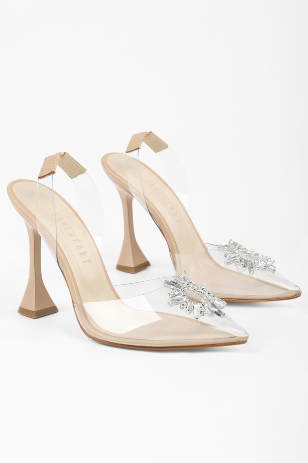 Klasszikus női sarkú cipő – átlátszó ékszerekkel díszített és stílusos - 5