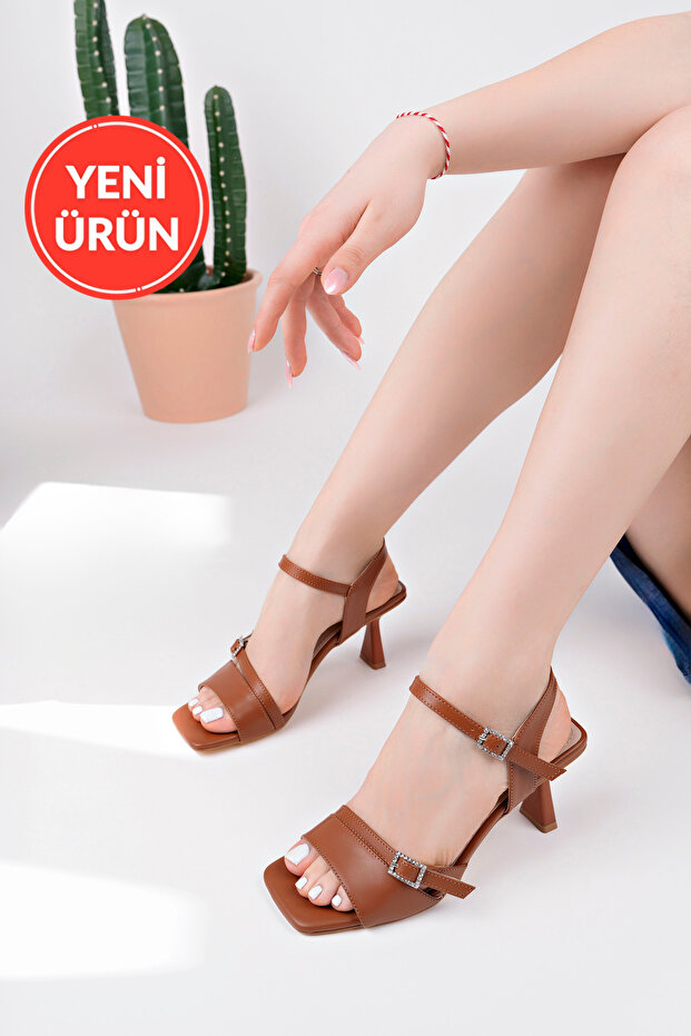 Talia Model Stone Buckle Detailed Ankle Strap Tan Women's Thin Heeled Daily Open Shoes