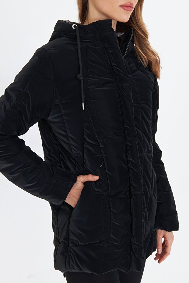 KAPÜŞONLU SİYAH MONT - 7