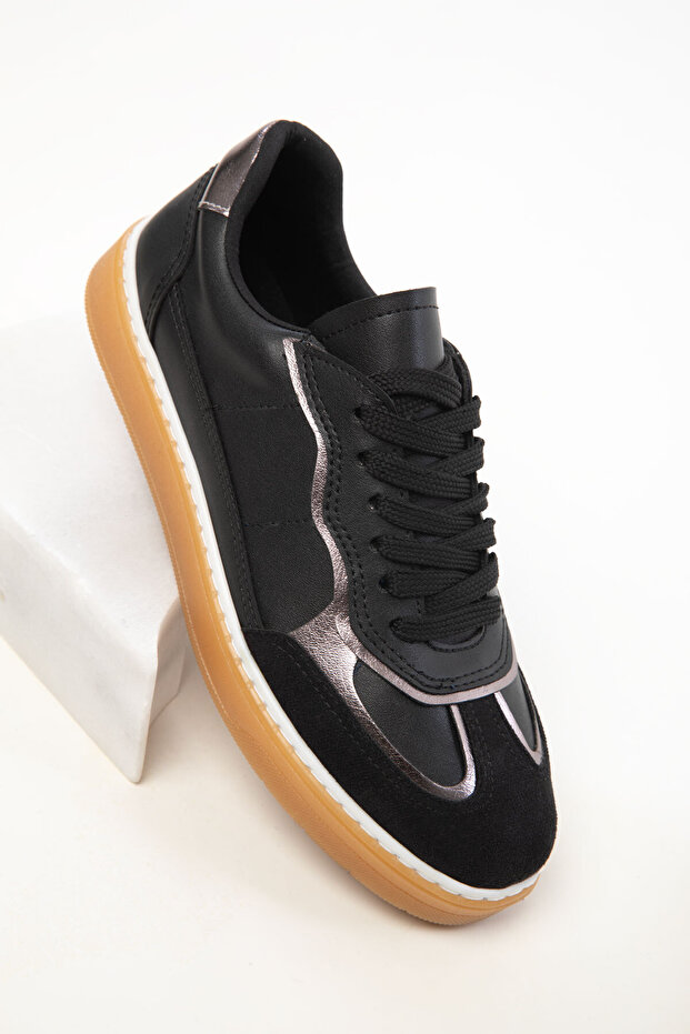 Schwarzer Damen-Sneaker 20415 - 4