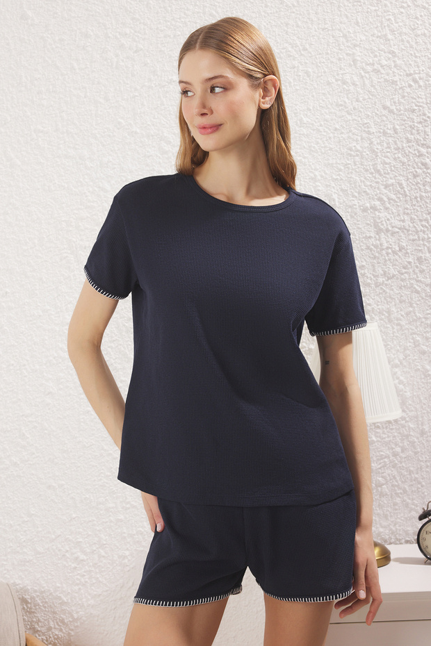 Lacivert Karyoka Dikiş Detaylı Waffle Kumaş Şortlu Örme Pijama Takımı THMSS25PT00157 - 2