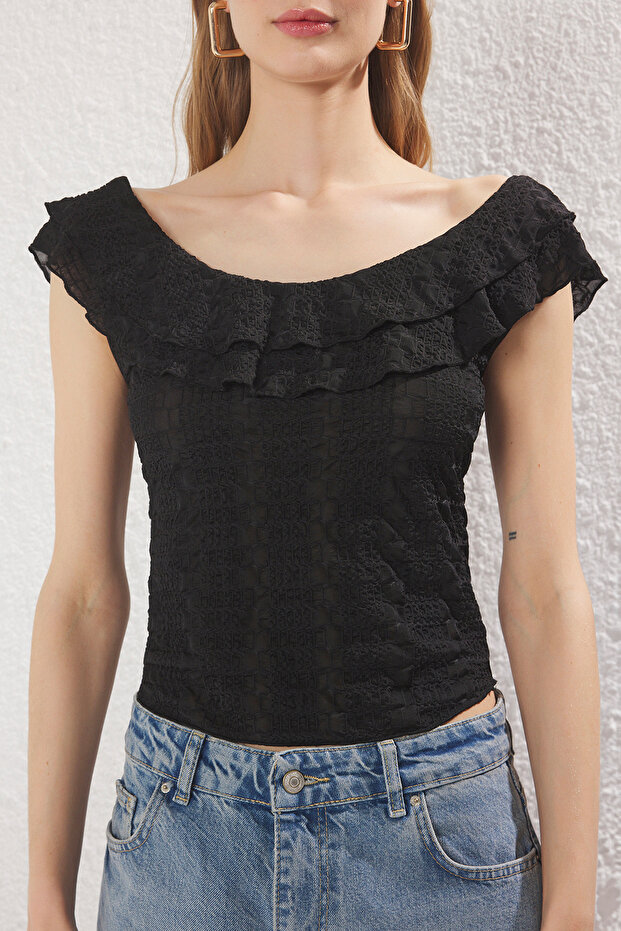Siyah Fitted/Vücuda Oturan Büzgü/Drape Detaylı Esnek Örme Bluz TWOSS25BZ00274 - 3