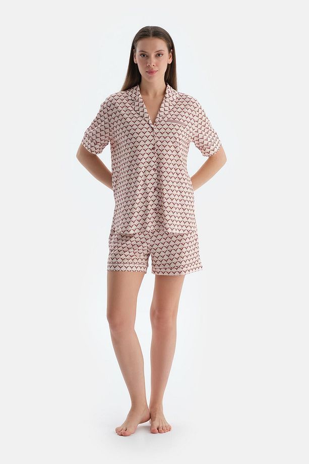 Açık Pembe Metraj Baskılı Penye Modal Gömlek Şort Pijama Takımı - 4