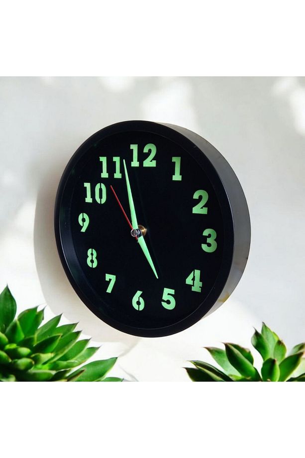 Fosforlu Mini Siyah Duvar Saati Cam Yok Çap 22 Cm Küçük Saat - 5