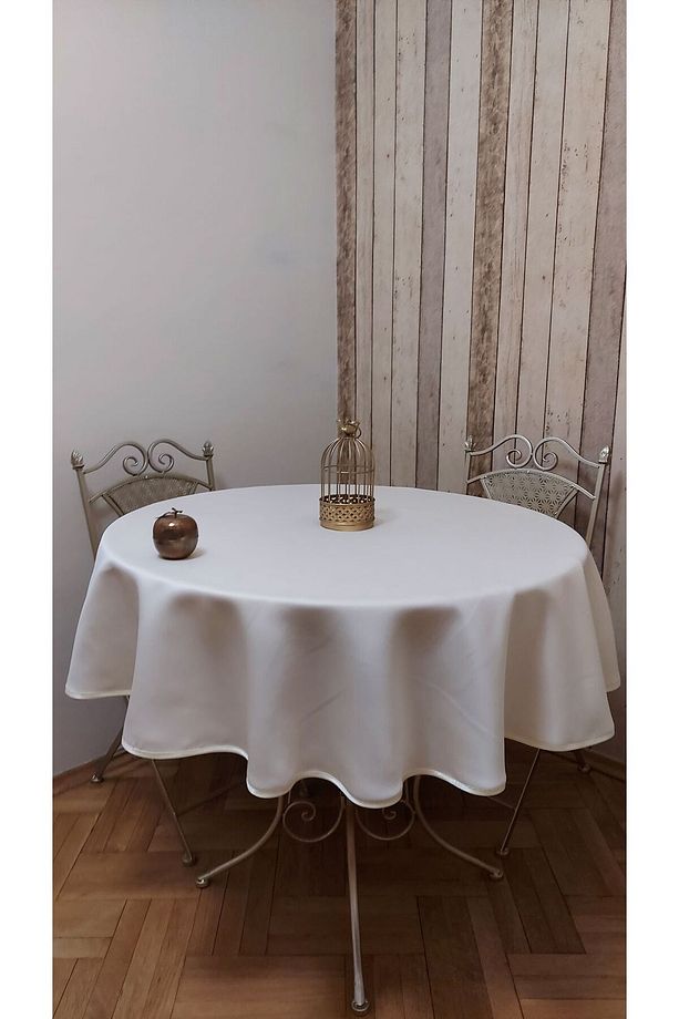 Lüks Fonluk Kumaştan Mamul,dertsiz,fiskos,yemek Masası Örtüsü .çap 150 Cm. - 3