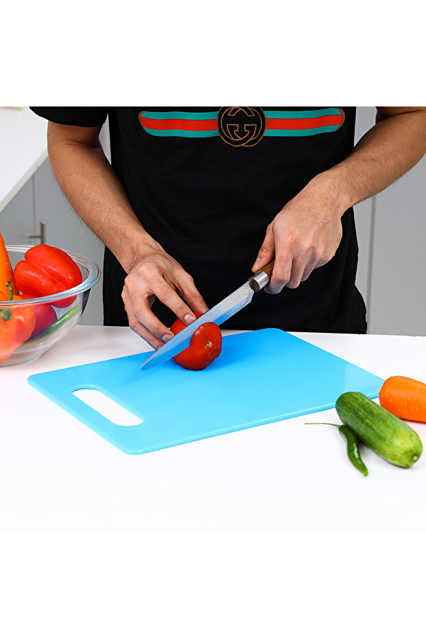 RF7325 Chopping Board