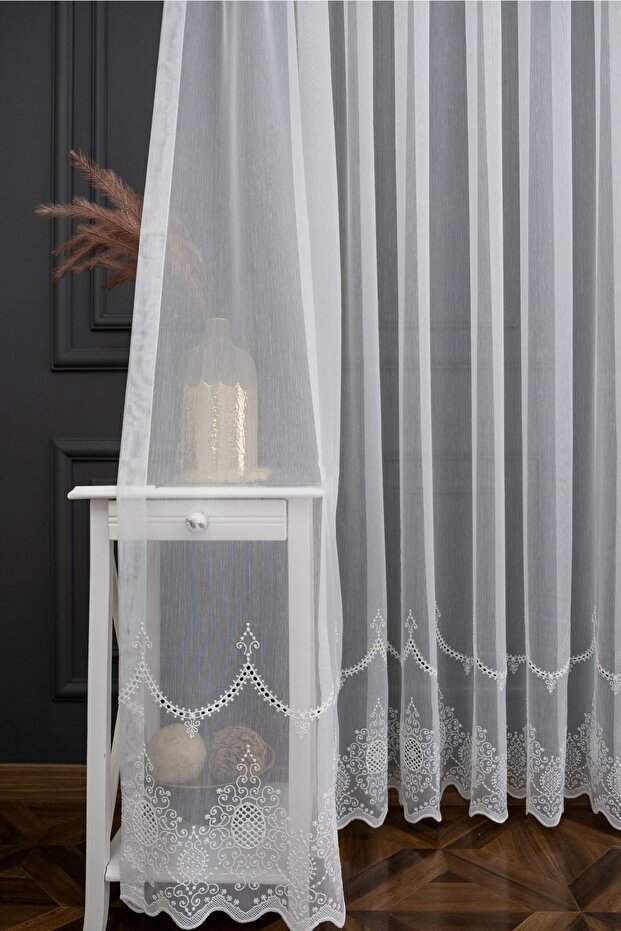 Wreath Bohre Embroidered Don't Want Iron Non-Wrinkle 1e 2 Layer Tulle
