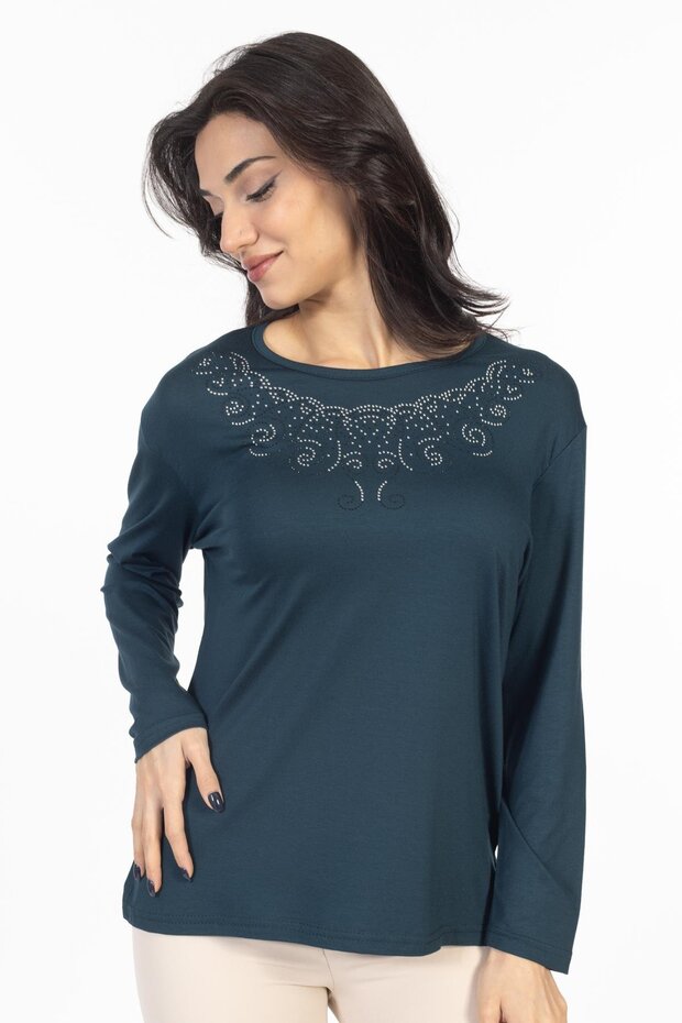 New Model Stone Embroidered Round Collar Lycra Mother's Combed Cotton Blouse 6420