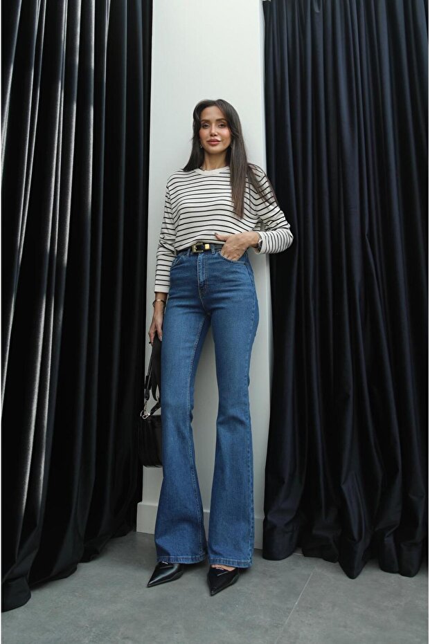 Blue Flared Jean - 1